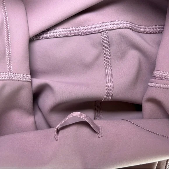 Lululemon Wunder Train High-Rise Short 6" Lavender Lux Size 4 - Picture 6 of 9